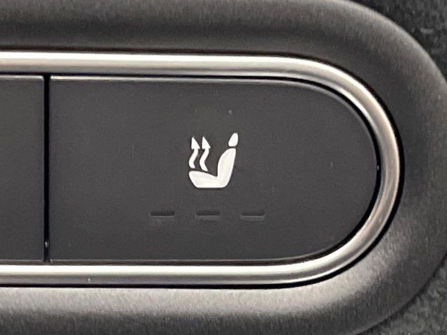 ���t�����g�V�[�g�q�[�e�B���O:�^�]�ȁE����ȋ��ɎO�i�K�Œ��߂��\�ȃV�[�g�q�[�^�[�𑕔����Ă���܂��B�G�߂��킸���K�ɂ��g�p���������܂��B