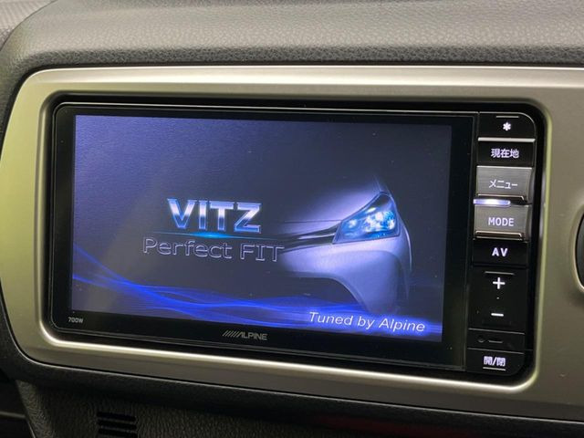 �y���[�J�[�����i�r�z�C���e���A�ɗn�����ރX�^�C���b�V���ȁu��p�݌v�v���[�J�[�i�r�𑕔��􎋔F���⑀�쐫�ȂǊ�{���\�ɂ��D��A���㎿�ȃJ�[���C�t�����y���݂��������܂��B