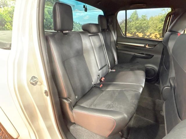 �㕔���Ȃ��C�ɂȂ�悤�ȃL�Y�E�����ւ��蓙�A�傫�ȃ_���[�W�͂Ȃ��A�ǍD�ȏ�Ԃł��B