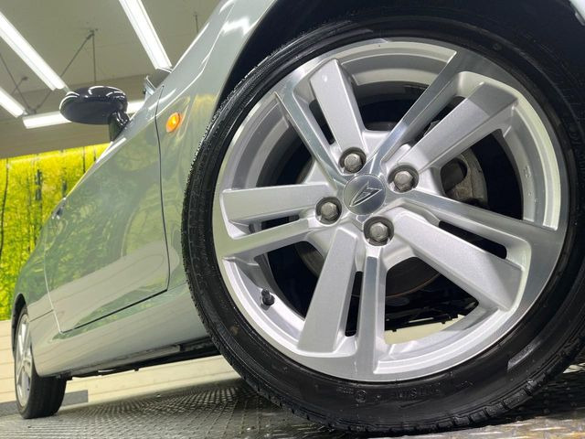 �y����16�C���`�A���~�z�C�[���z�O�ςɃ}�b�`���������A���~�z�C�[���𑕒����Ă���܂��B�e��ЊO�A���~�z�C�[����A�X�^�b�h���X�^�C�����戵�����Ă���܂��B���񂲑��k����������