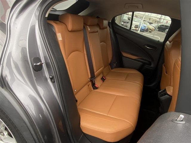 ���Ǝҗl�ւ̔̔��͂��f�肳���Ă��������܂��B �Ԍ������ԗ��̏ꍇ�́A�Ԍ����擾�������x�������z�ŕ\�����Ă���܂��B