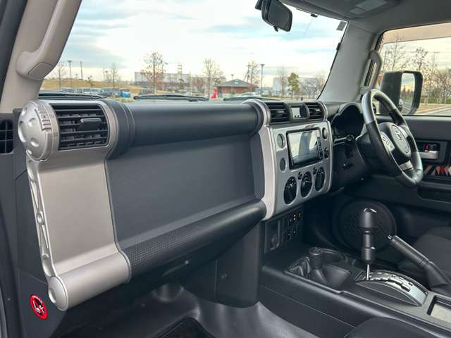 ���X�ł͂��_�񒸂��܂������q�l�Ƀh���C�u���R�[�_�[��K���X�R�[�e�B���O�{�H�ȂǁA���l�i��}���Ă��񋟂����Ē����Ă���܂��B�ڍׂ̓X�^�b�t�܂ł��C�y�ɂ��₢���킹���������܂��B