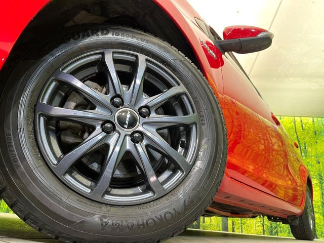 �y14�C���`�A���~�z�C�[���z�O�ςɃ}�b�`�����A���~�z�C�[���𑕒����Ă���܂��B�e��A���~�z�C�[����A�X�^�b�h���X�^�C�����戵�����Ă���܂��B���񂲑��k����������