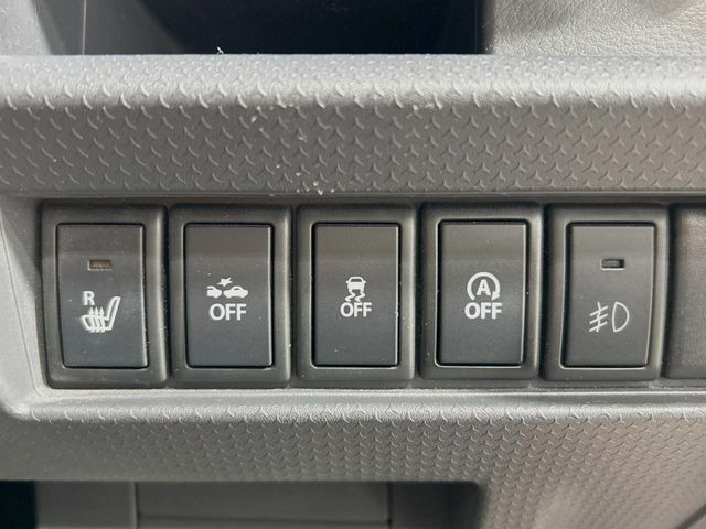 �y���[�_�[�u���[�L�T�|�[�g�z���s���ɑO���̎ԗ�����F�����A�Փ˂������Ȏ��͌x��ƃu���[�L�ŏՓˉ���Ɣ�Q�y�����A�V�X�g�B�����S�Ƀh���C�u�����y���݂��������܂��B