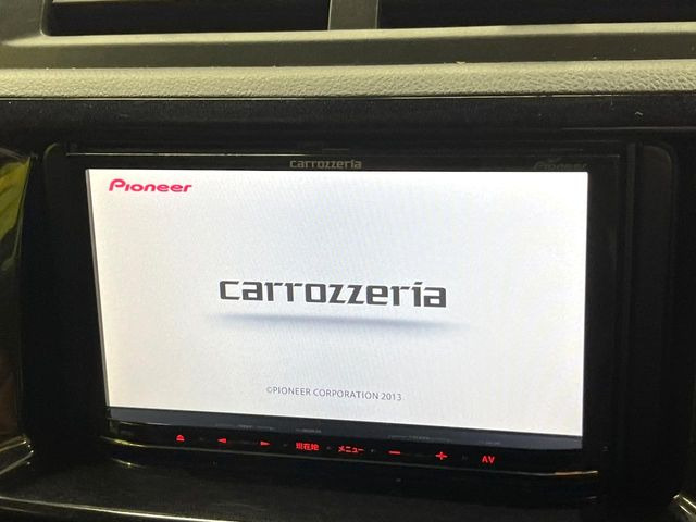 �y�i�r�Q�[�V�����z�g���₷���i�r�ŖړI�n�܂ł�������ē����Ă���܂��B�e��I�[�f�B�I�Đ��@�\���[�����Ă���A���Ԃ̉^�]������Ɋy�����Ȃ�܂�!!