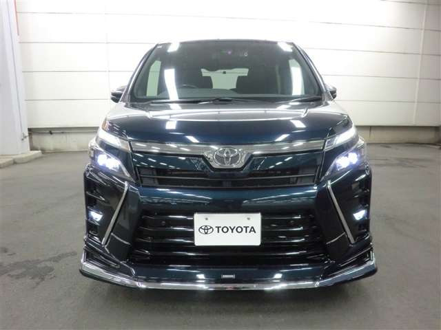 ヴォクシー2.0 ZS 煌III