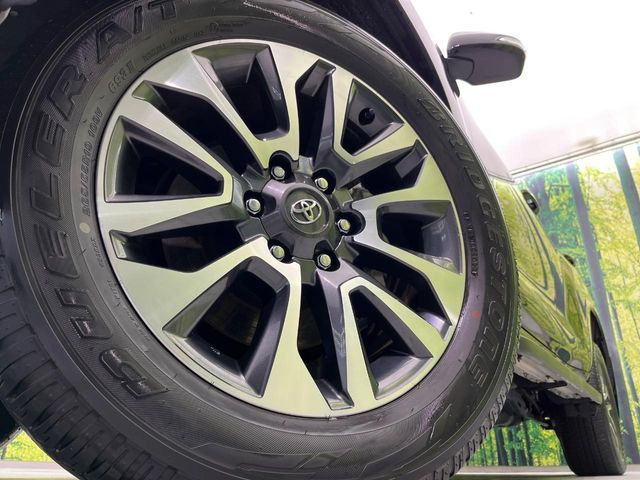 �y�����I�v�V����19�C���`�A���~�z�C�[���z�����I�v�V�����z�C�[���𑕒��B���s���\�̌���ɉ����A�O�ς����X�^�C���b�V���ɂȂ��Ă��܂��B