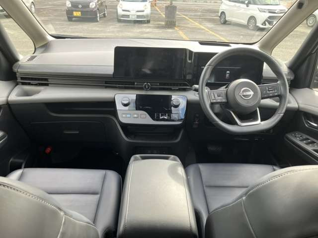 セレナ1.4 e-POWER ルキシオン