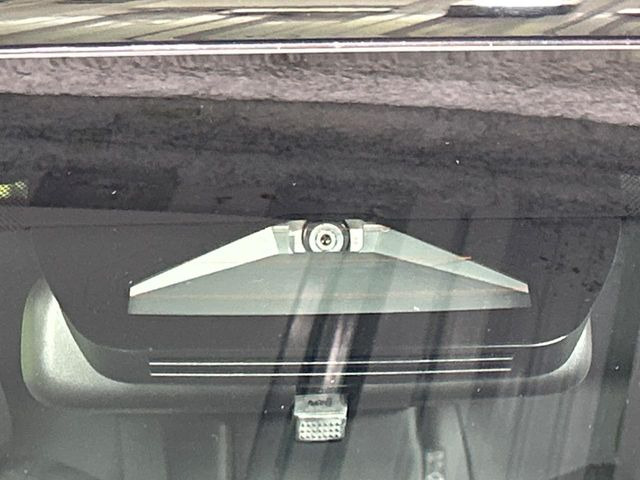 �y�g���^�Z�[�t�e�B�Z���X�z���s���ɑO���̎ԗ�����F�����A�Փ˂������Ȏ��͌x��ƃu���[�L�ŏՓˉ���Ɣ�Q�y�����A�V�X�g�B�����S�Ƀh���C�u�����y���݂��������܂��B