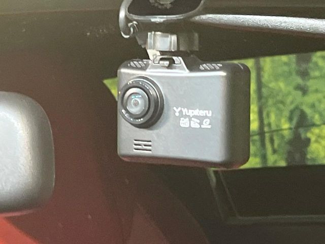 �y�h���C�u���R�[�_�[�z���S�E���S�ȃJ�[���C�t�ɕK�{�̃h���C�u���R�[�_�[�𑕔�!���s���͂������A������^�]�⎖�̂ɑ��������ۂ̏󋵂��f���ŋL�^���A����̃��X�N�ɔ����܂��B