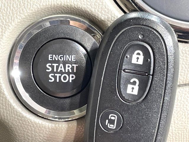 �y�L�[���X�X�^�[�g�V�X�e���z�J�o����|�P�b�g�ɓ��ꂽ�܂܂ł��h�A�̎{���E�������\�ȃX�}�[�g�L�[�𑕔��B�G���W���̃I���E�I�t�����J�M�����o���K�v����������Ƃ��Ă��֗��ł���