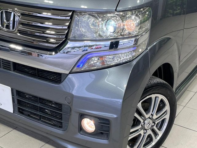 �yLED�w�b�h���C�g�z���V����ԑ��s�����ǍD�Ȏ��E���m�ۂ����S���ĉ^�]�ł��鍂�P�xLED�w�b�h���C�g�𑕔�!�_�����x�������A����d�͂��}�����Ă��܂��B