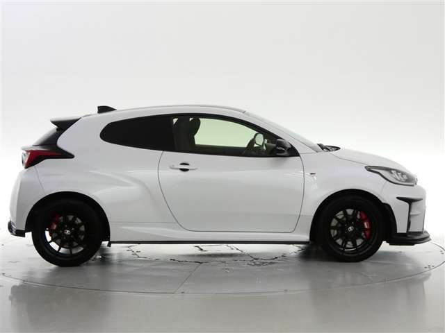 GRヤリス1.6 RZ 4WD