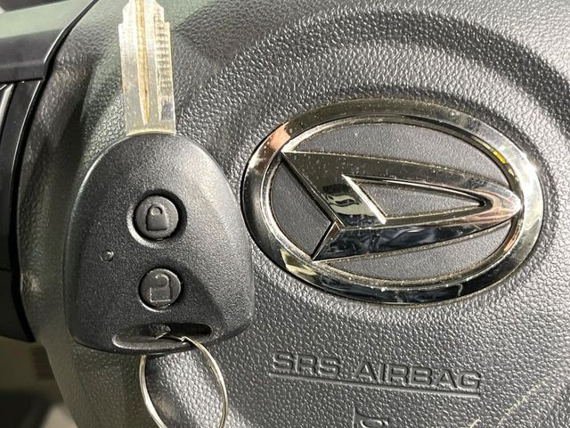 �y�L�[���X�z�������ꂽ�ꏊ����ł��{�^����Ńh�A�̊J���E�{�����ł���̂łƂ��Ă��֗�!�h�A�̌�������ɏ������邱�Ƃ�����܂����