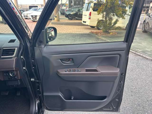 ���͂₢�E�����E���S�̎Ԍ��̑S���`�F�[���y�A�b�v���Ԍ��z�����X�ł����^�A�ǎw�薯�ԎԌ��H��𕹐݂��Ă��܂���