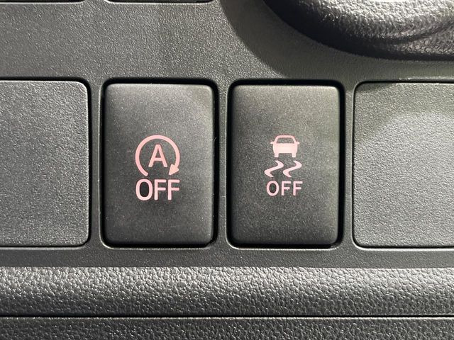 �y�A�C�h�����O�X�g�b�v�z�ԐM����a�؂Œ�Ԃ����ۂɃG���W�����~���A���ʂȔR���̏����}���܂��B�R��������ی�ɂȂ���@�\��G���W���̓u���[�L�𗣂��΍Ďn�����܂��B