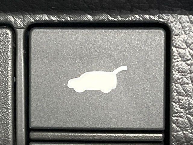 �y�p���[�o�b�N�h�A�z�X�}�[�g�L�[��^�]�Ȃ̃{�^�������������Ń��A�Q�[�g�������ŊJ���܂�!�ו��������Ă��鎞��A�����ʒu�ɂ���o�b�N�h�A��߂�ۂɕ֗��ȋ@�\�ł���