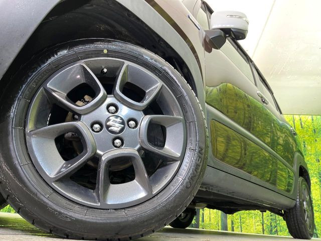 �y�����A���~�z�C�[���z�O�ςɃ}�b�`���������A���~�z�C�[���𑕒����Ă���܂��B�e��ЊO�A���~�z�C�[����A�X�^�b�h���X�^�C�����戵�����Ă���܂��B���񂲑��k����������