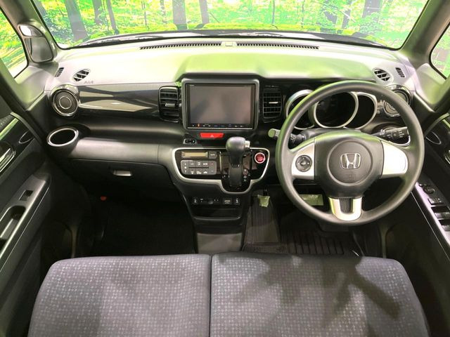 N-BOXカスタムG SSパッケージ ブラックスタイル