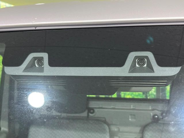 �y�X�Y�L �Z�[�t�e�B�T�|�[�g�z���s���ɑO���̎ԗ�����F�����A�Փ˂������Ȏ��͌x��ƃu���[�L�ŏՓˉ���Ɣ�Q�y�����A�V�X�g�B�����S�Ƀh���C�u�����y���݂��������܂��B