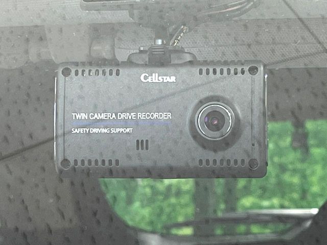 �y�h���C�u���R�[�_�[�z���S�E���S�ȃJ�[���C�t�ɕK�{�̃h���C�u���R�[�_�[�𑕔�!���s���͂������A������^�]�⎖�̂ɑ��������ۂ̏󋵂��f���ŋL�^���A����̃��X�N�ɔ����܂��B