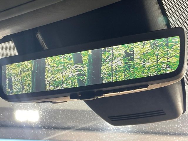 �y�f�W�^���C���i�[�~���[�z��Ȃ̑傫�ȉו��⓯��҂Ō�����m�F���Â炢���ł����S!�J�������B�e�����ԗ�����̉f�������[���~���[���ɕ\���B�N���A�Ȏ��E�ŏ󋵂̊m�F���\�ł�!