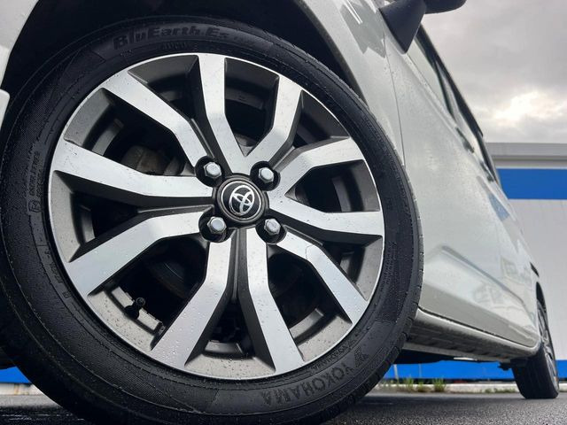 �y�����A���~�z�C�[���z�O�ςɃ}�b�`���������A���~�z�C�[���𑕒����Ă���܂��B�e��ЊO�A���~�z�C�[����A�X�^�b�h���X�^�C�����戵�����Ă���܂��B���񂲑��k����������