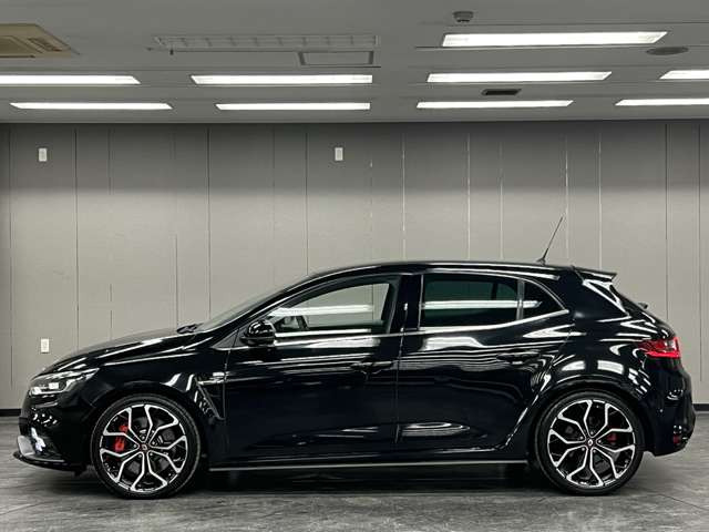 �y�c�Ǝ��ԁz10:00�[19:00�����T���j���A��x�B�N���N�n���^�A�x���̉c�Ƃ͂��d�b�ɂĂ��₢���킹�������B