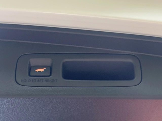 �y�p���[�o�b�N�h�A�z�X�}�[�g�L�[��^�]�Ȃ̃{�^�������������Ń��A�Q�[�g�������ŊJ���܂�!�ו��������Ă��鎞��A�����ʒu�ɂ���o�b�N�h�A��߂�ۂɕ֗��ȋ@�\�ł���