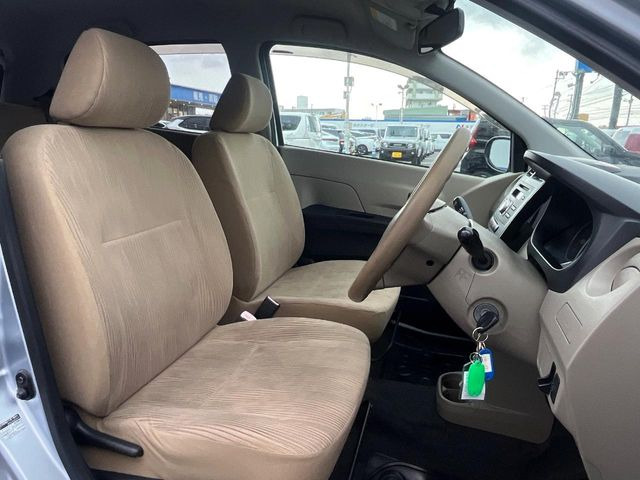 �^�]�ȃV�[�g���͎g�p�������Ȃ��A�ǍD�ȏ�ԂƂȂ��Ă��܂��B���J�Ɏg���Ă������Ƃ��悭�킩��܂��ˁB