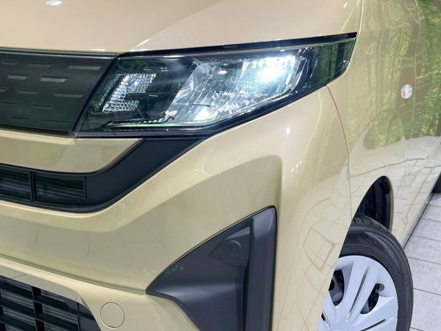 �yLED�w�b�h���C�g�z���V����ԑ��s�����ǍD�Ȏ��E���m�ۂ����S���ĉ^�]�ł��鍂�P�xLED�w�b�h���C�g�𑕔�!�_�����x�������A����d�͂��}�����Ă��܂��B