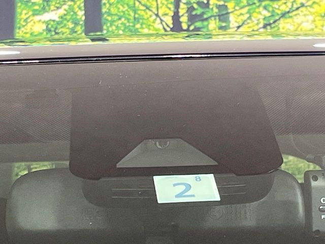 �y�g���^�Z�[�t�e�B�Z���X�z���s���ɑO���̎ԗ�����F�����A�Փ˂������Ȏ��͌x��ƃu���[�L�ŏՓˉ���Ɣ�Q�y�����A�V�X�g�B�����S�Ƀh���C�u�����y���݂��������܂��B