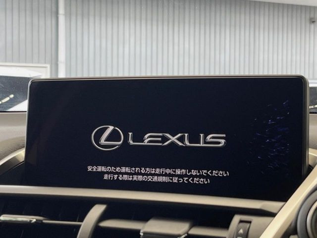 �y10.3�C���`���C�h�i�r�z�������ƃC���p�N�g�̂����^���C�h�i�r�𑕔��B�e��I�[�f�B�I����͂������A�������C�h��ʂł̃}�b�v2�����\���ȂǁA���֐��������i�r�ł���