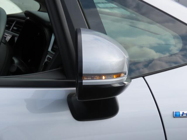 �E�B���J�[�~���[���Ă܂�