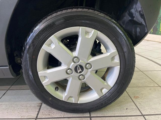 �y�����A���~�z�C�[���z�O�ςɃ}�b�`���������A���~�z�C�[���𑕒����Ă���܂��B�e��ЊO�A���~�z�C�[����A�X�^�b�h���X�^�C�����戵�����Ă���܂��B���񂲑��k����������