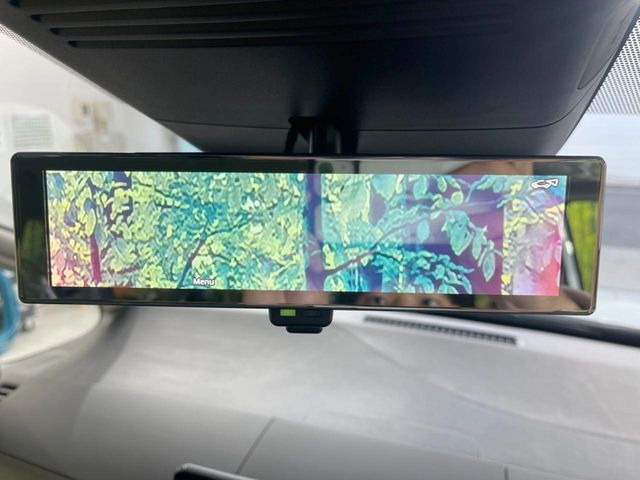 �y�C���e���W�F���g���[���~���[�z��Ȃ̑傫�ȉו��⓯��҂Ō�����m�F���Â炢���ł����S!�J�������B�e�����ԗ�����̉f�������[���~���[���ɕ\���B�N���A�Ȏ��E�ŏ󋵂̊m�F���\�ł�!