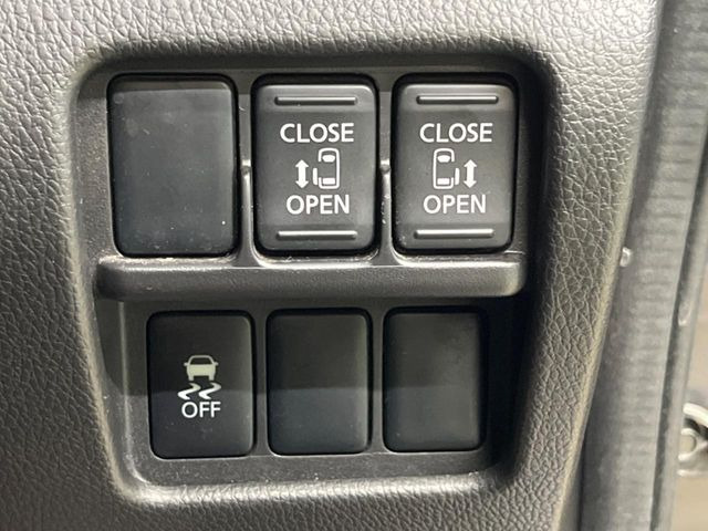 �y�����p���[�X���C�h�h�A�z�X�}�[�g�L�[��^�]�Ȃ̃X�C�b�`�Ō�ȗ����X���C�h�h�A�̊J���\���d��������͂����ăh�A���J����K�v�������A�����Ȃ��q�l�ł��ȒP�ɊJ���߂ł����K�ł���