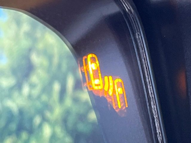 �y�u���C���h�X�|�b�g���j�^�[�z���s���A�h�A�~���[�̎��p�ɂȂ�₷���ӏ��Ɍ㑱�Ԃ��ڋ߂���ƃT�C�h�~���[�̃����Y�Ɍx����\��!�h���C�o�[�ɒ��ӊ��N�����Ă���܂��B