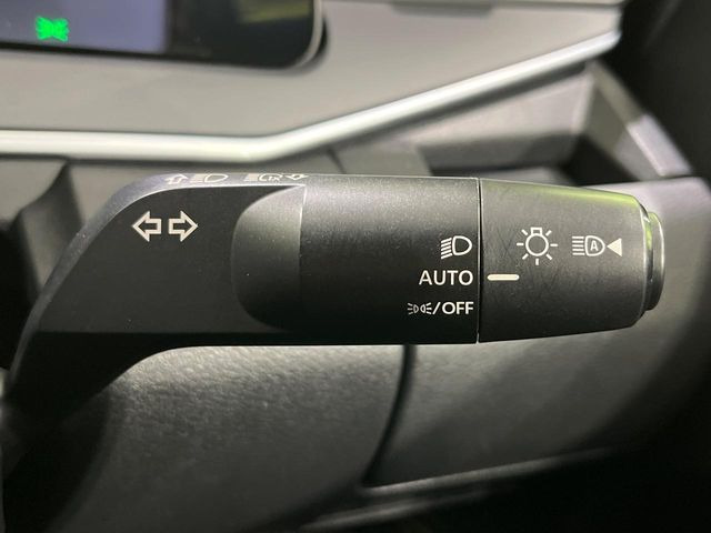 �y�I�[�g���C�g�z����̖��邳�ɉ����Ď����Ńw�b�h���C�g�̓_���E�������ł���@�\�ł�!���C�g�̕t���Y��E�����Y��Ȃǂ������Ȃ�A�J�̓���[���̑��s�����S!�g���l���ʉߎ����֗��ł��ˁ�