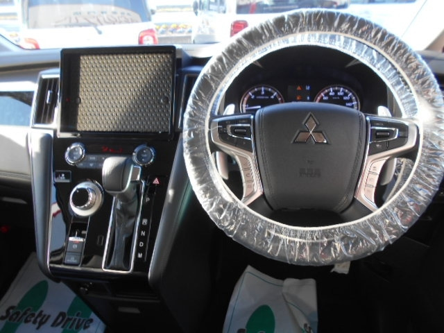 デリカD:52.2 ブラック エディション 4WD