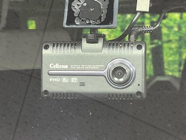 �y�h���C�u���R�[�_�[�z���S�E���S�ȃJ�[���C�t�ɕK�{�̃h���C�u���R�[�_�[�𑕔�!���s���͂������A������^�]�⎖�̂ɑ��������ۂ̏󋵂��f���ŋL�^���A����̃��X�N�ɔ����܂��B