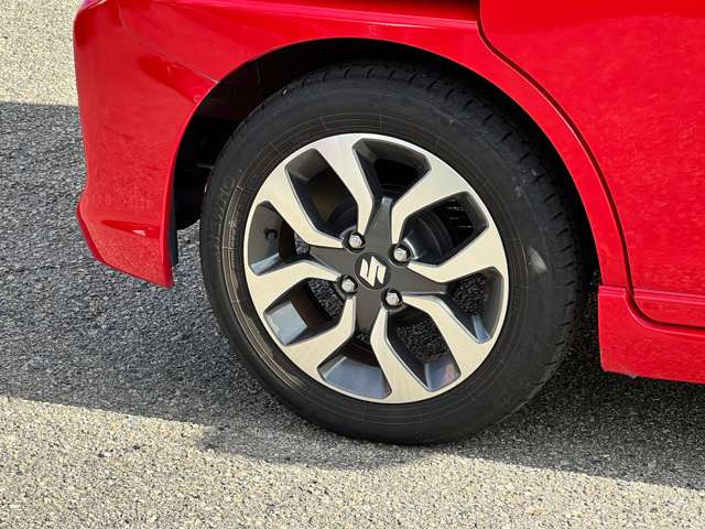 ���Ђ́A���q���܂̃j�[�Y�ɂ������o����悤�A�L�x�ȎԎ����葵���Ă���܂��B����芷���̍ۂ��A����A��낵�����肢�������܂��B