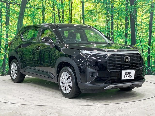 高透明度のガラス皮膜で撥水はもちろん、上質なツヤ・光沢を実現。紫外線や酸性雨から大切な愛車を保護し、色あせ・劣化を防止。「弾スプラッシュコート」、「弾プリミッサコート」からお選びいただけます。