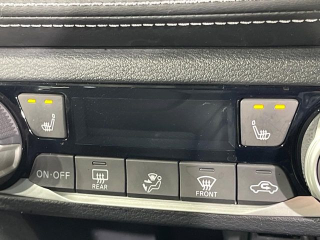 �y�V�[�g�q�[�^�[�z�������ɏd�󂷂�V�[�g�q�[�^�[!�G�A�R����葁�����܂��Ă����̂Ŋ�����̐l�����S�ł��ˁ�G�A�R���̉����͊������邩����A�Ƃ������ɂ����������߂ł��B