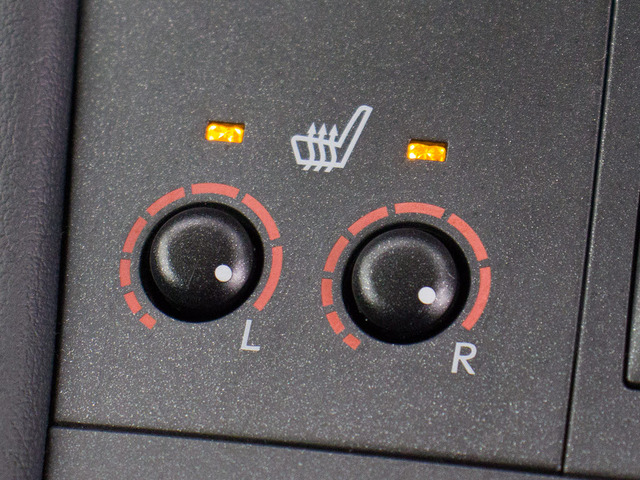 �����K�V�[�g�q�[�^�[�𑕔����Ă��܂�!�����ԂȂ�ł͂̑����ł�!�V�[�g���g�܂�@�\!�����~�����K�ɂ���Ԓ����܂���!!