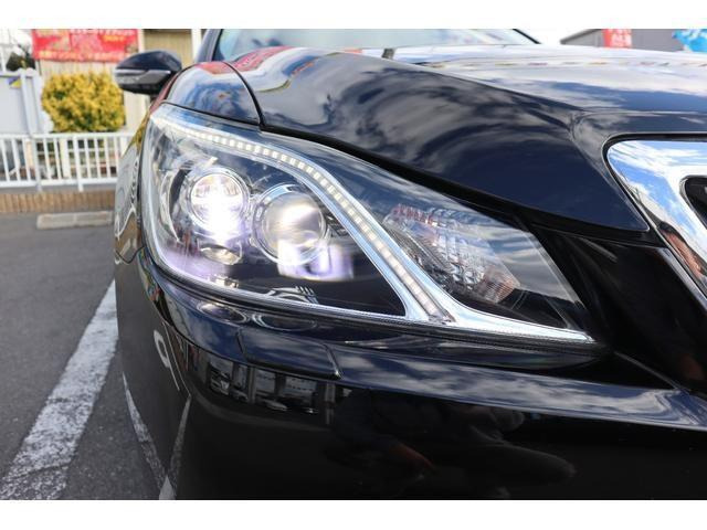 ���X�ւ̃��[�U�[���r���[���䗗�������B�n��25�N�̎��тɑ΂��A���q�l��蒸�������]���Ə��k�̎v���o���L�ڂ���Ă��܂��B�X�^�b�t�͌ւ�ɑz�����ӂ��A�e�ؒ��J�Ɏd�����������܂����Ƃ𐾂��܂�