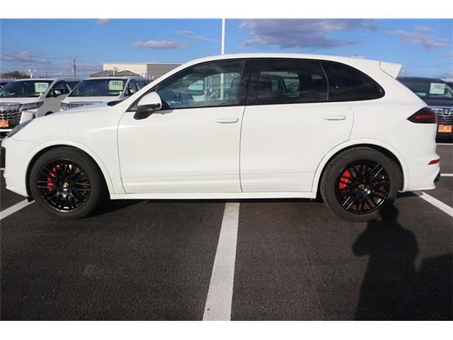 ���Ǝҗl�ւ̔̔��͂��f�肳���Ă��������܂��B �Ԍ������ԗ��̏ꍇ�́A�Ԍ����擾�������x�������z�ŕ\�����Ă���܂��B