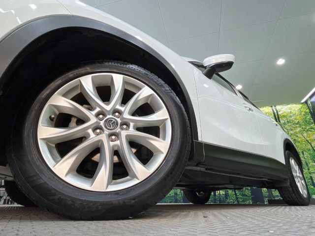 �y����19�C���`�A���~�z�C�[���z�O�ςɃ}�b�`���������A���~�z�C�[���𑕒����Ă���܂��B�e��ЊO�A���~�z�C�[����A�X�^�b�h���X�^�C�����戵�����Ă���܂��B���񂲑��k����������