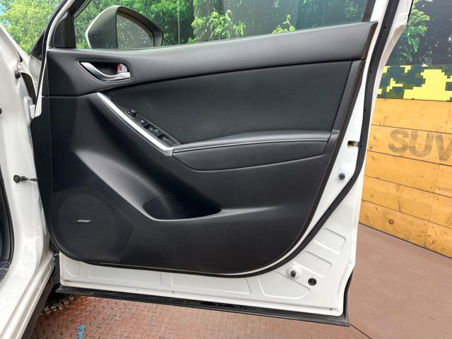 �yBOSE�T�E���h�V�X�e���z���x�ȃ`���[�j���O�\�͂����ڂ���Ă���A�������ȉ��y�����y���݂��������܂���