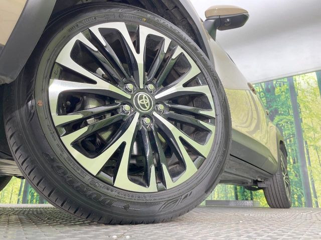 �y����18�C���`�A���~�z�C�[���z�O�ςɃ}�b�`���������A���~�z�C�[���𑕒����Ă���܂��B�e��ЊO�A���~�z�C�[����A�X�^�b�h���X�^�C�����戵�����Ă���܂��B���񂲑��k����������